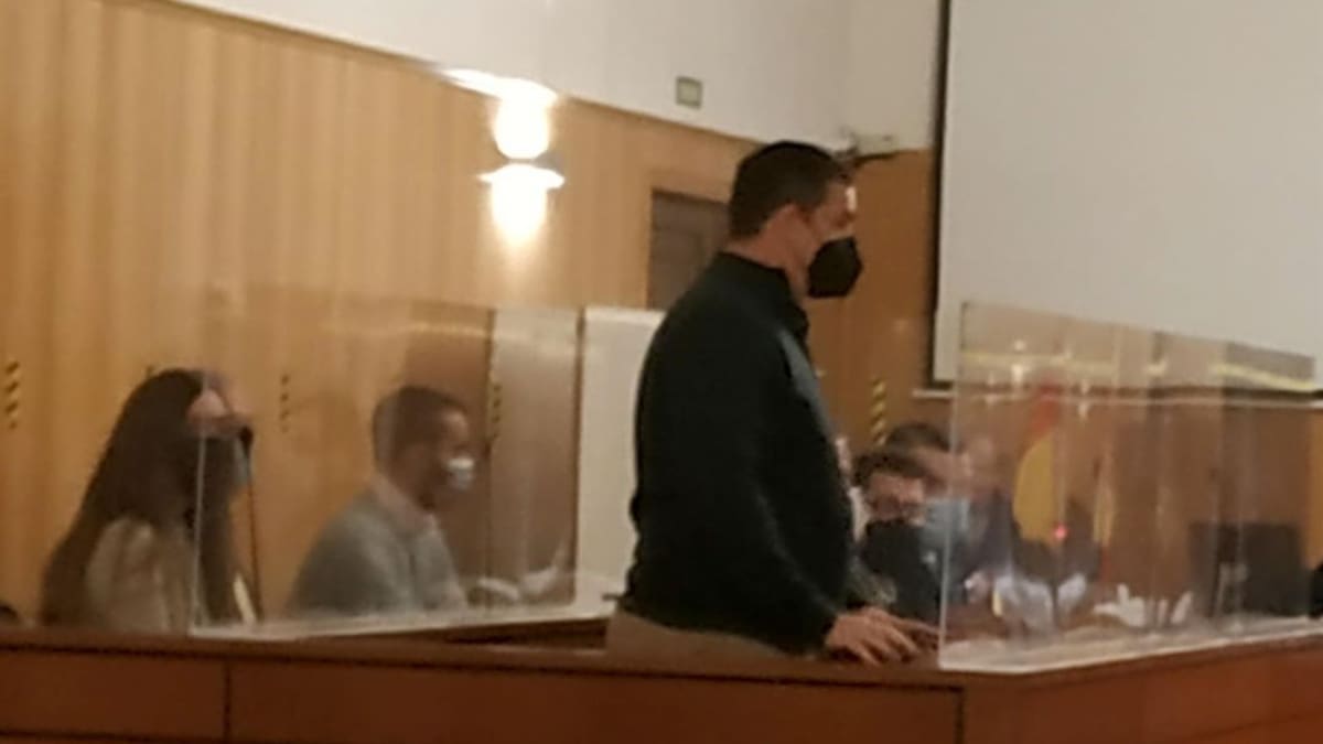 Ratificada la multa por la disputa de un tobogán que iniciaron unos niños cuyos padres terminaron a tortas