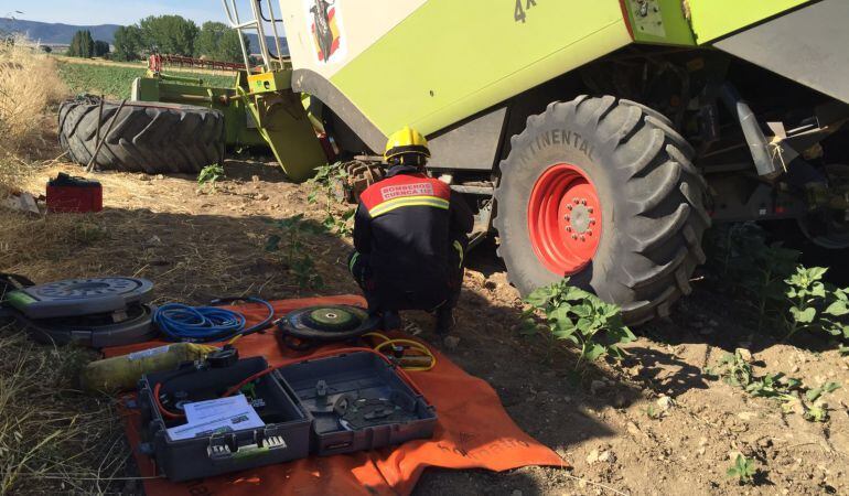 Los bomberos del Consorcio 112 rescataron el cadáver del fallecido