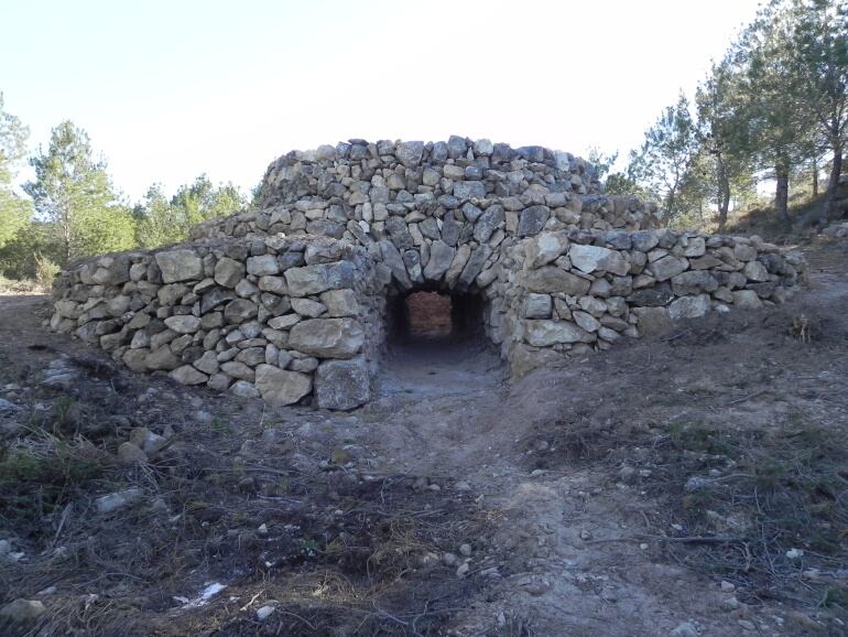 Imagen del horno de yeso de Elda