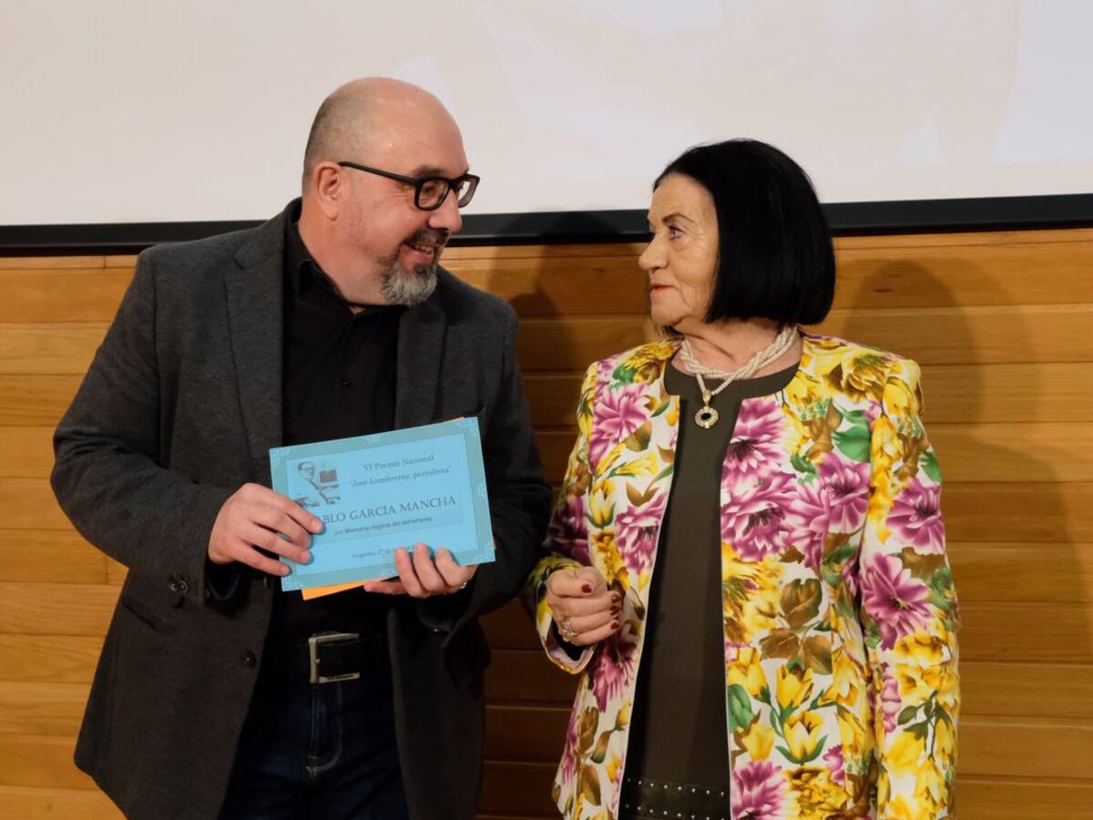 Pablo García Mancha gana el premio 'José Lumbreras, periodista' por su trabajo “Memoria riojana del terrorismo" sobre las víctimas de ETA
