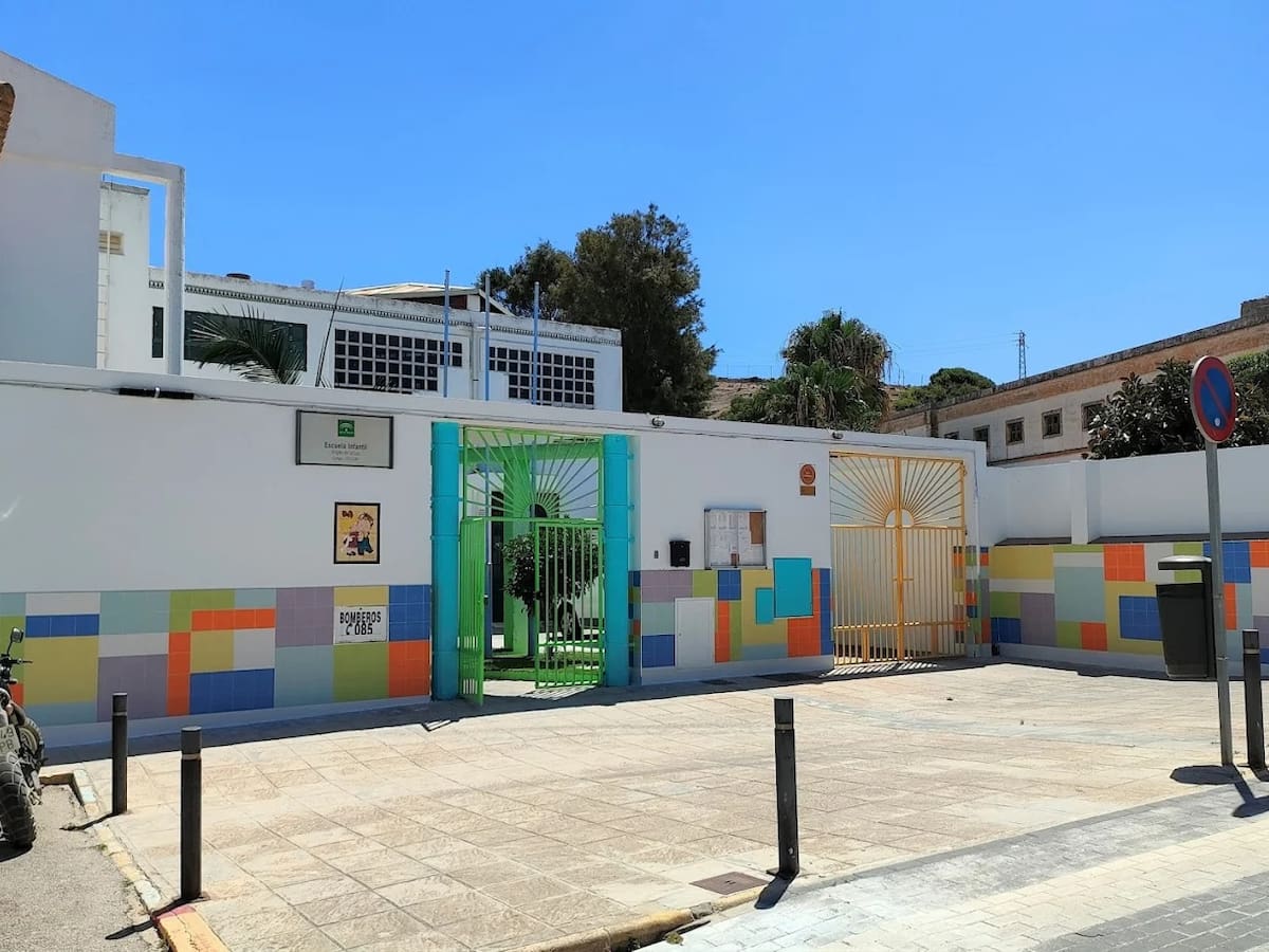 Los trabajadores de la Escuela Infantil Virgen de la Luz de Tarifa convocan huelga indefinida por falta de personal y recursos