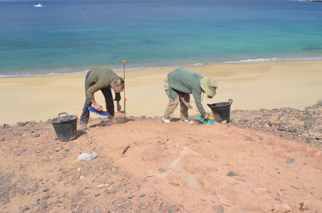 Trabajos en el yacimiento de San Marcial del Rubicón.