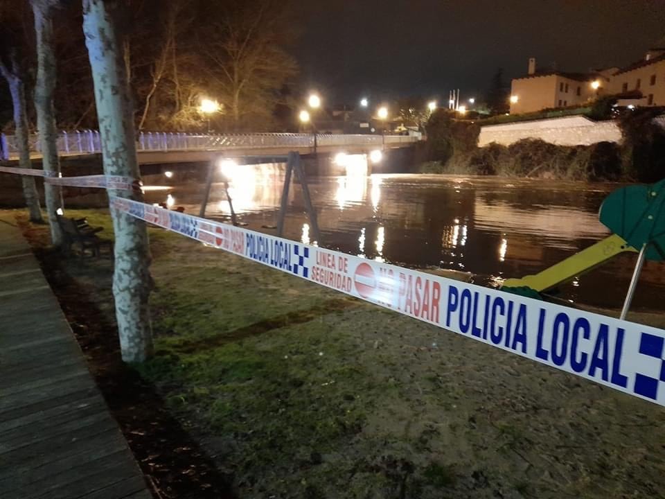 El caudal crece a su paso por Peñafiel