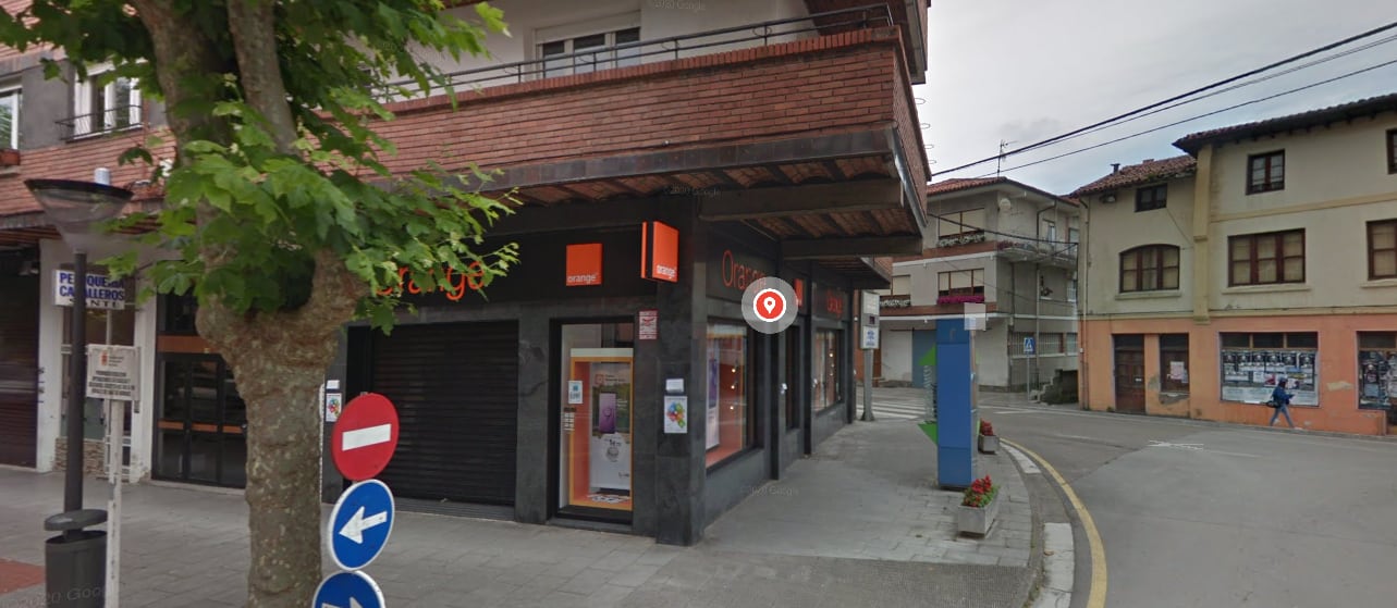 Imagen de Google de la tienda de Orange de Cabezón de la Sal.