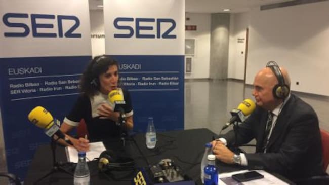 Eva Domaika entrevista a Josep Tabernero