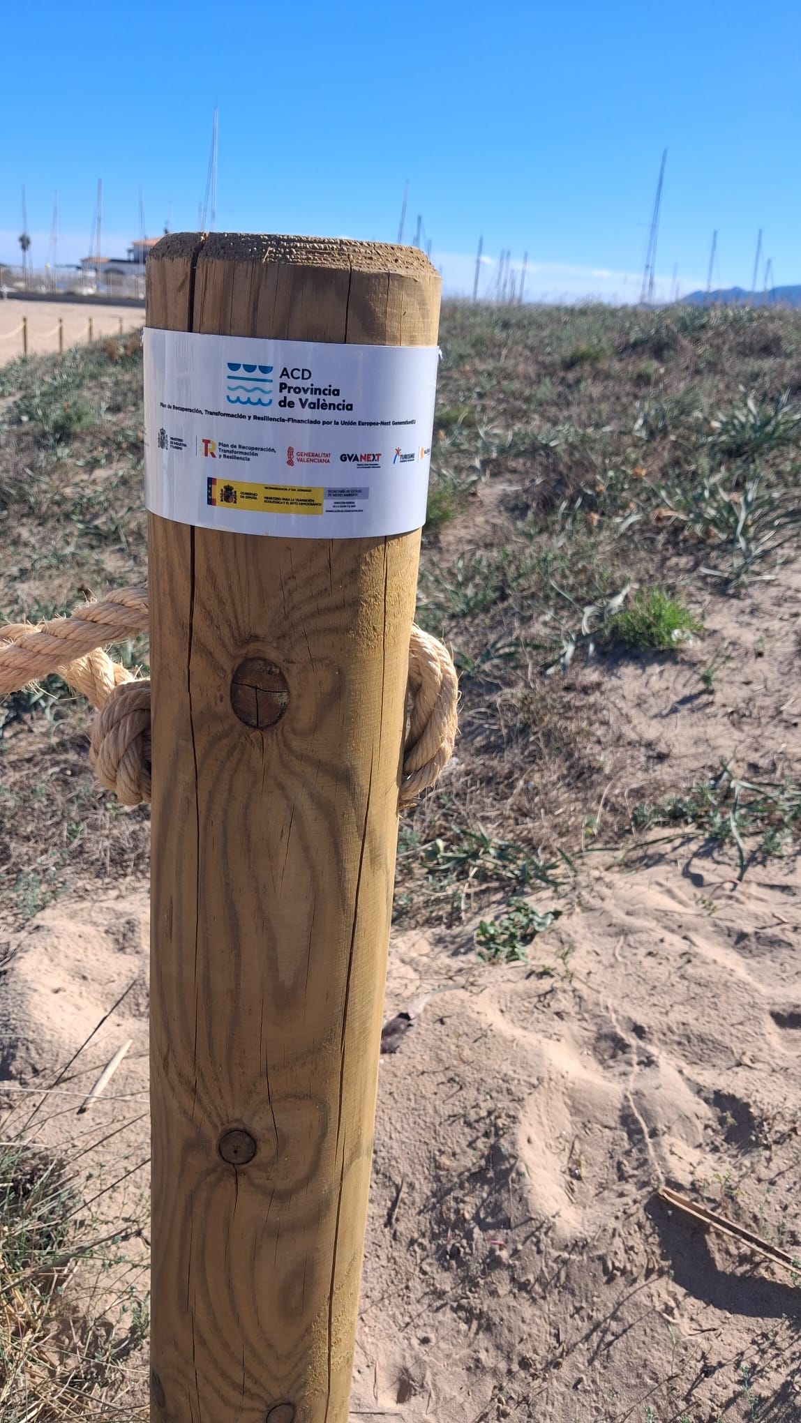 Talanquera playa Oliva