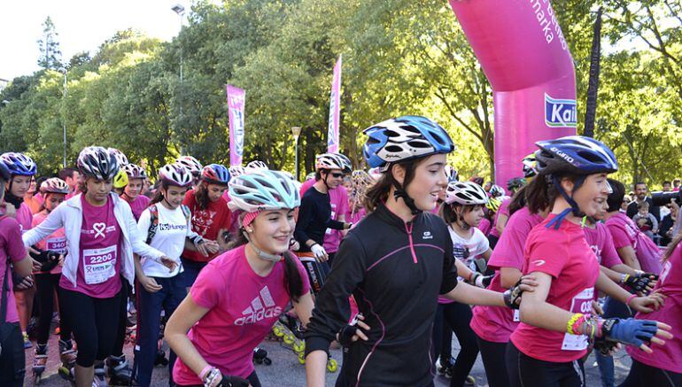 Participantes en la Carrera solidaria de la edición anterior