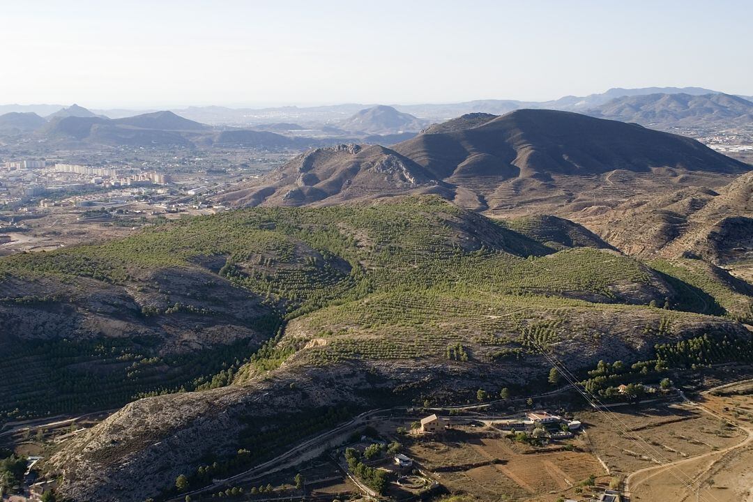 Sierra de La Lobera en Elda