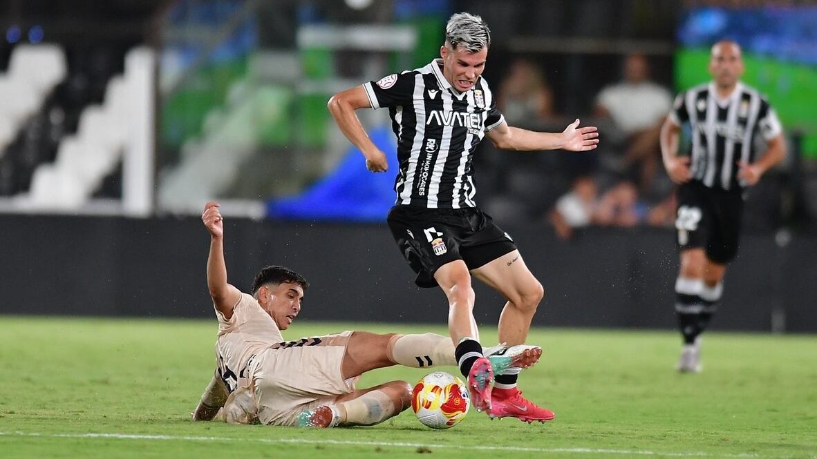 El Eldense no sabe lo que es ganar en pretemporada