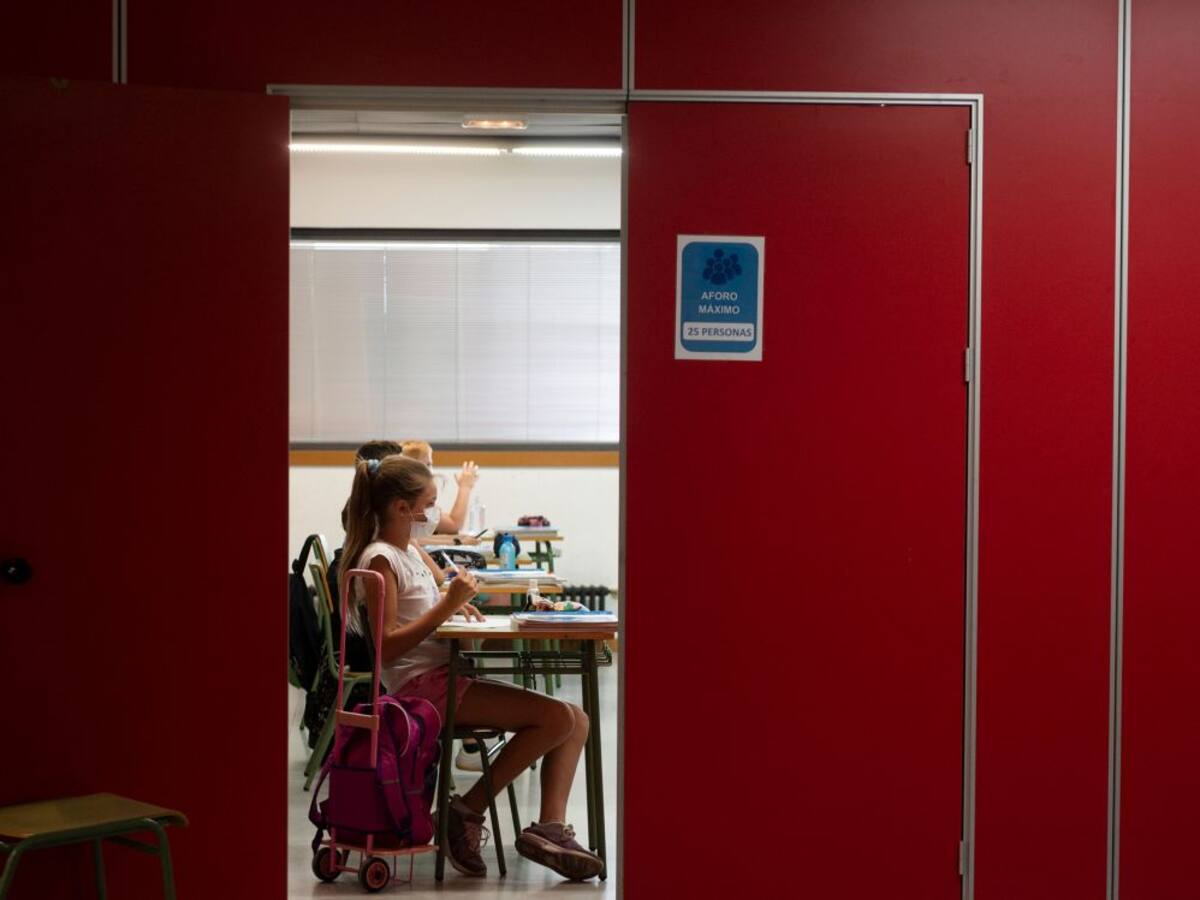 El puente de diciembre y la semana fallera: la propuesta del Consejo Escolar para el próximo curso en València