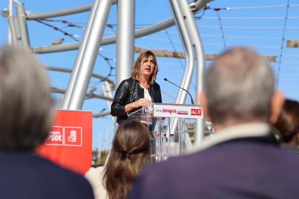 Lola Ranera (PSOE) presenta su candidatura a la Alcaldía de Zaragoza