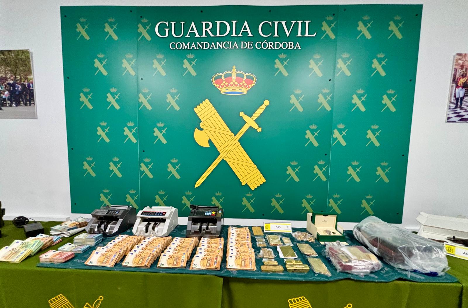 Incautación de dinero en efectivo de la red de blanqueo desarticulada por la Guardia Civil en Córdoba