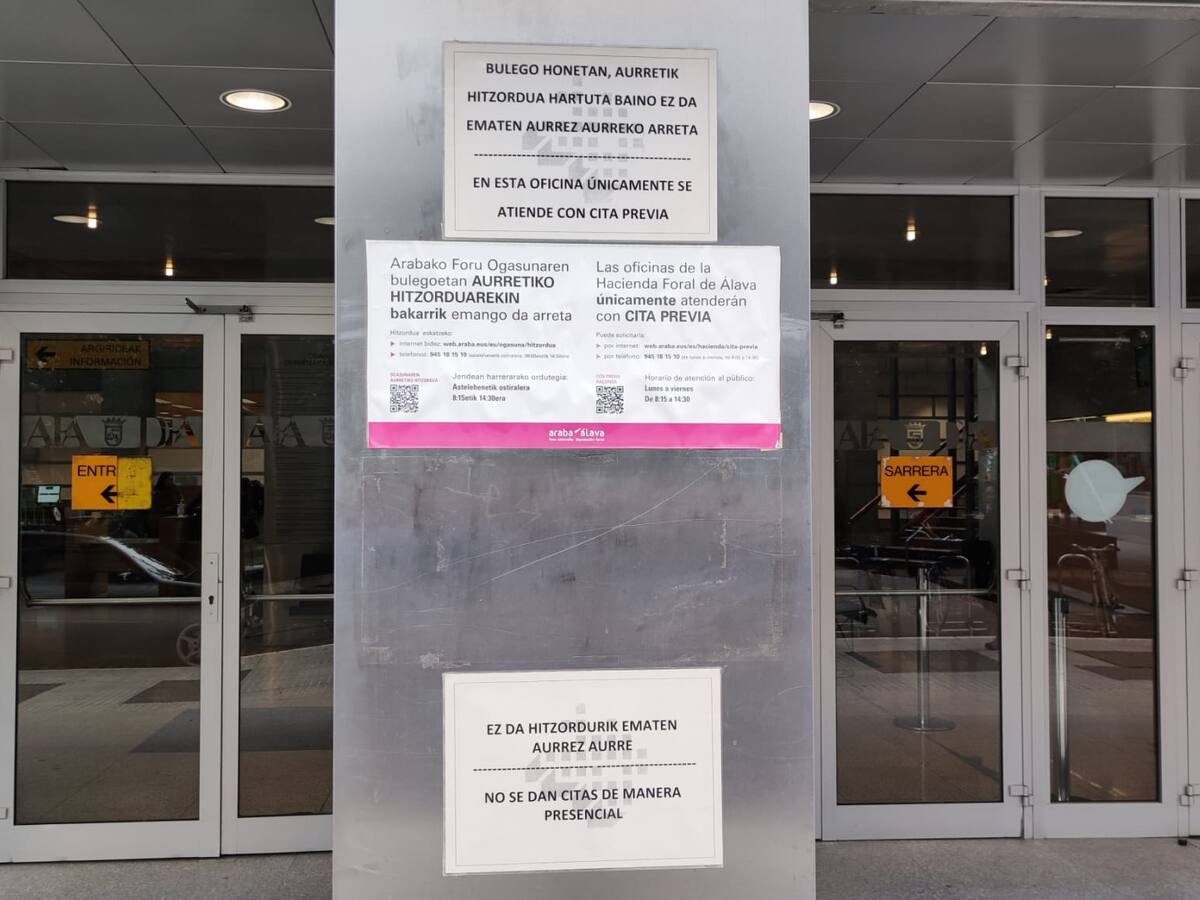 Tras la pandemia, la cita previa se impone en la atención ciudadana de las instituciones: se han reducido los trámites al momento de forma presencial