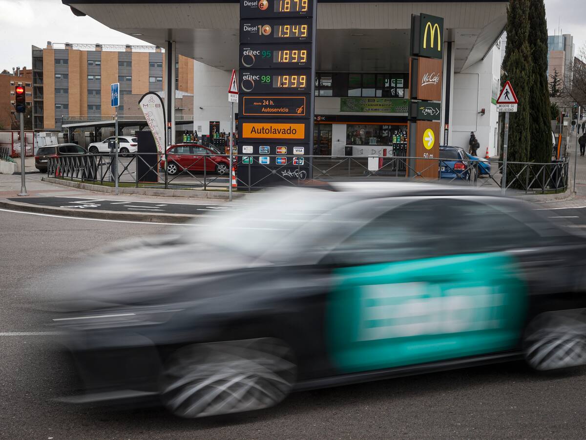 Asociaciones de transportistas en Navarra exigen la intervención del Gobierno Central para limitar los precios máximos de venta de carburante