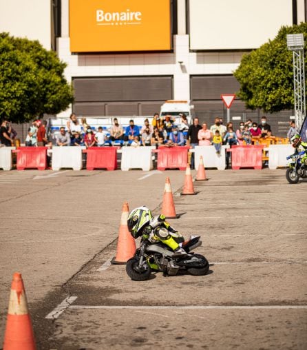 Exhibición de mini riders