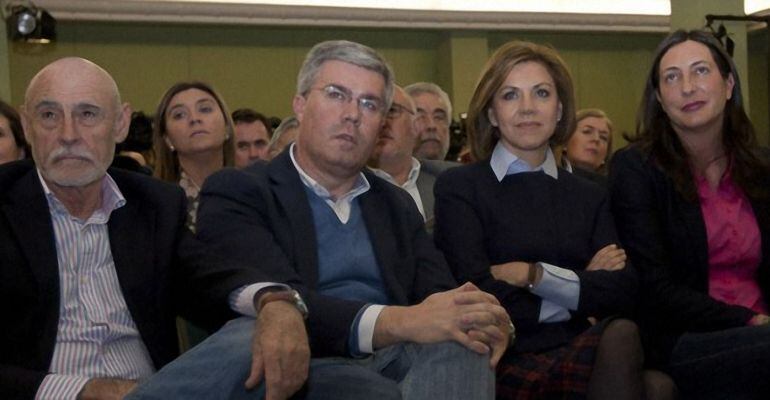 María Dolores de Cospedal en una anterior visita a la capital acompañada de Gabino Puche, José Enrique Fernández de Moya y Loles López.