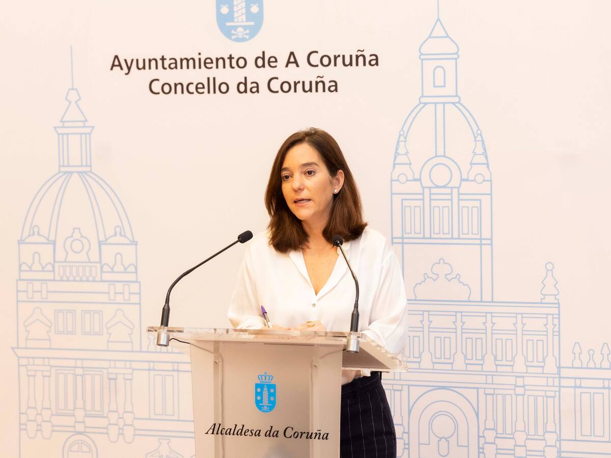 Inés Rey subraya que el gobierno se compromete a financiar la transformación de la fachada tras el acuerdo con el BNG