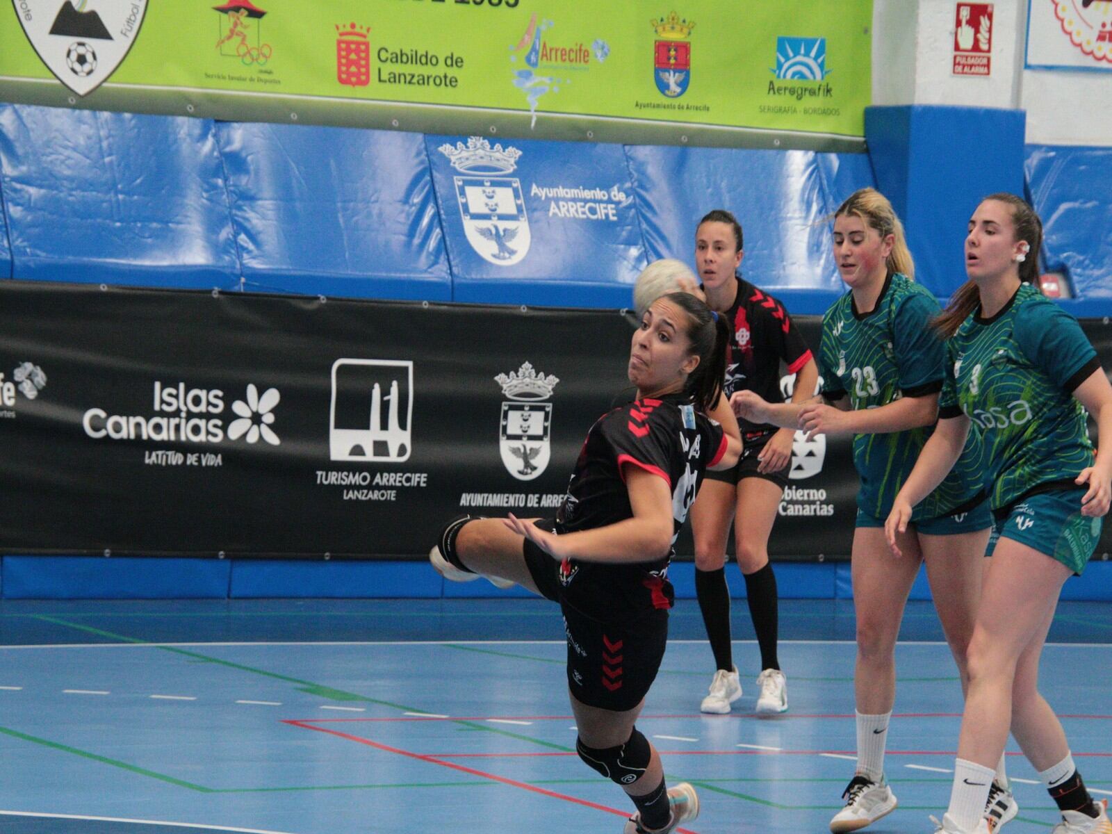 Miriam Páez en un partido del CICAR Lanzarote Ciudad de Arrecife.