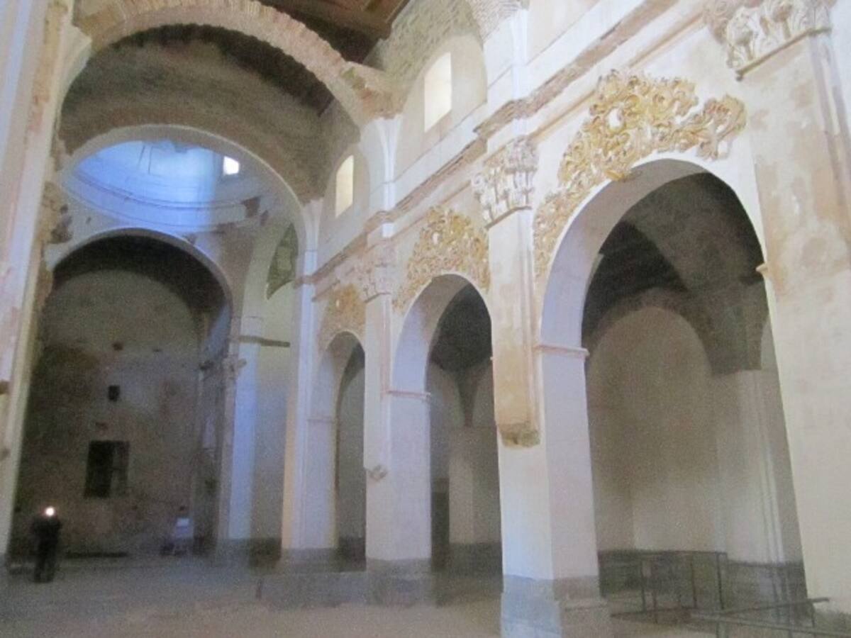 Firma de un convenio para dinamizar las visitas en el Monasterio de San Victorián