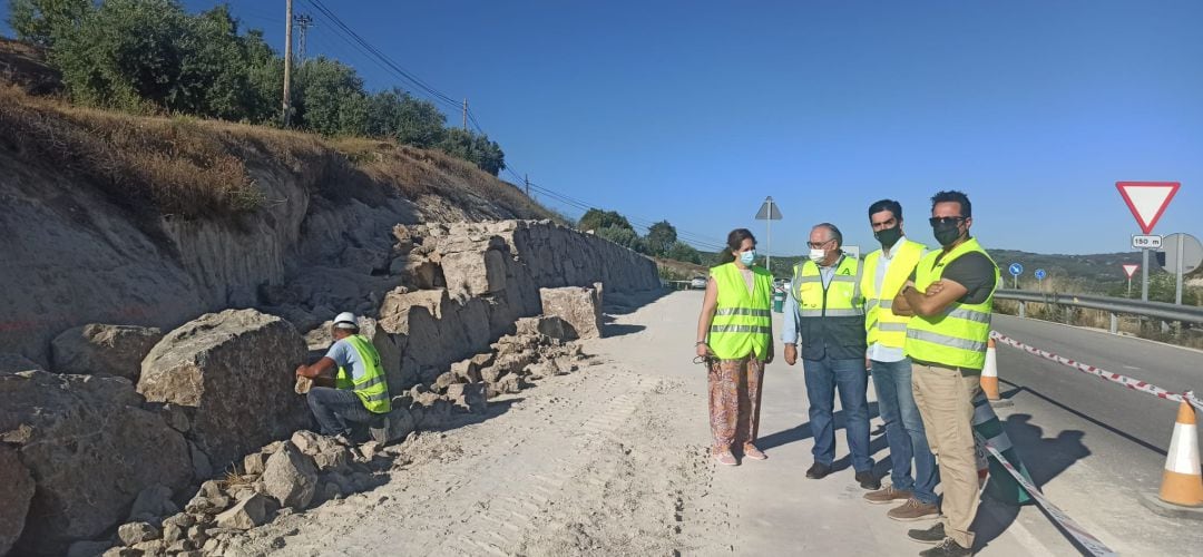 Visita a las obras que se están llevando a cabo en el carril bici de Alcalá la Real.