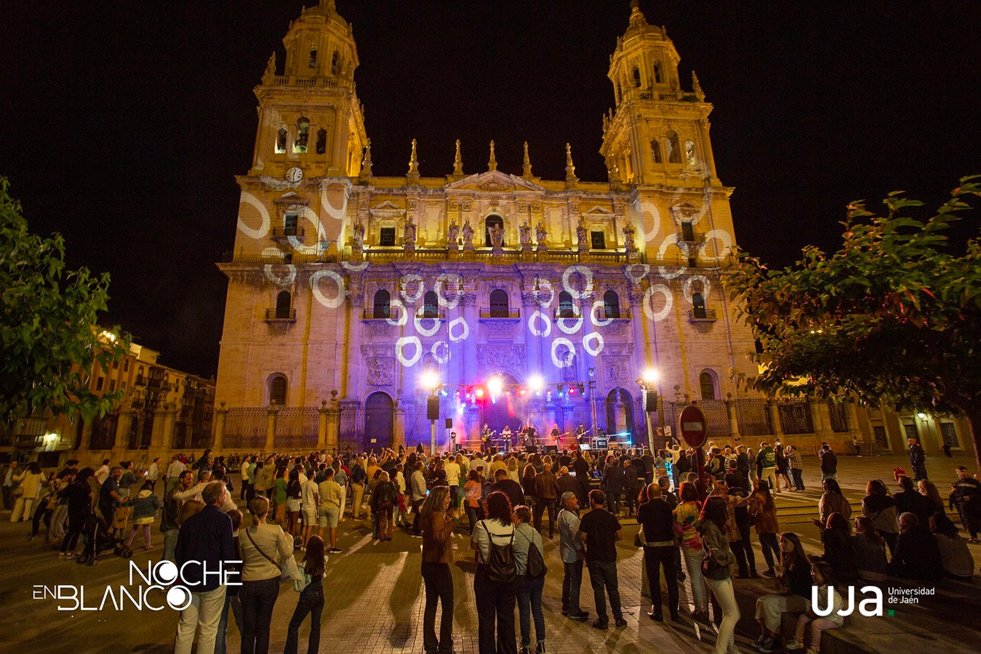 Una actividad en la Catedral de Jaén durante una edición anterior de La Noche en Blanco