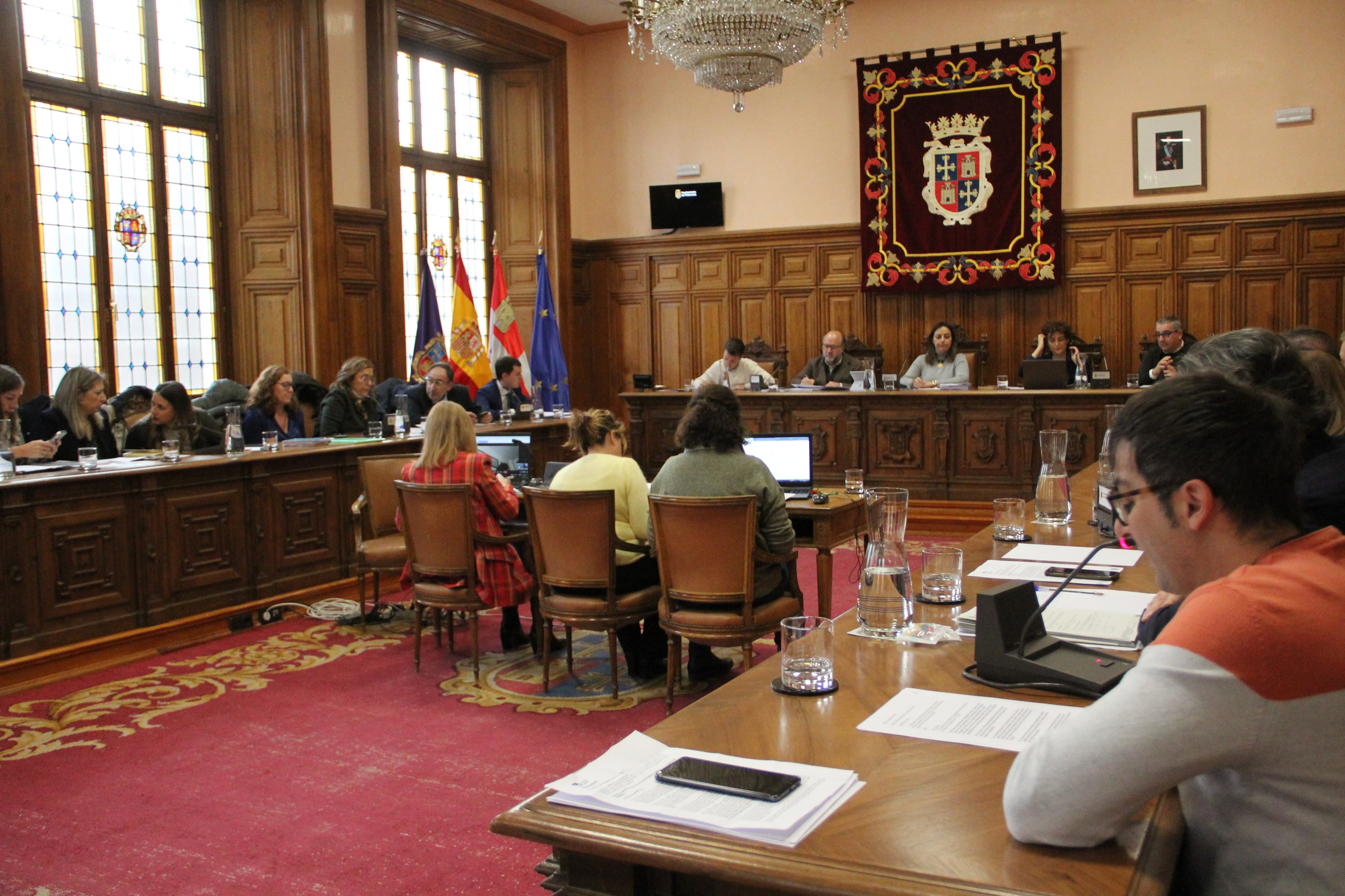 Imagen de la celebración del Pleno del Ayuntamiento de Palencia del 29 de noviembre de 2024