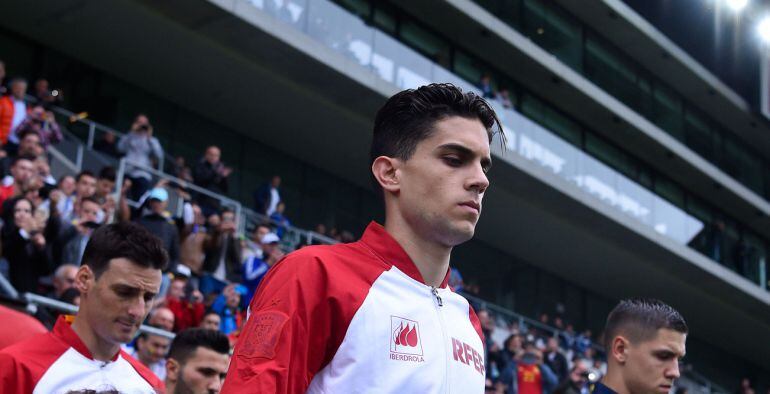 Marc Bartra antes de participar en un encuentro con la Selección.