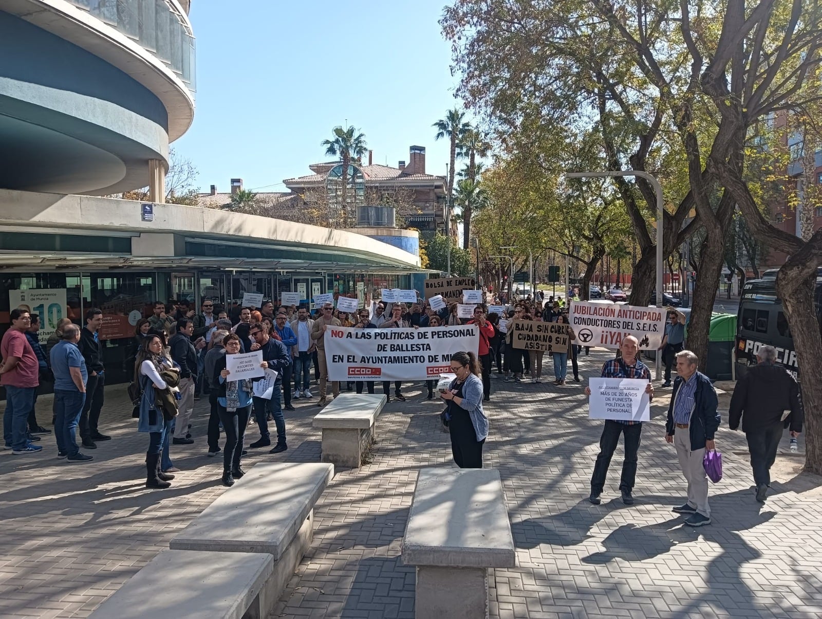 Protesta de los trabajadores del Ayuntamiento de Murcia