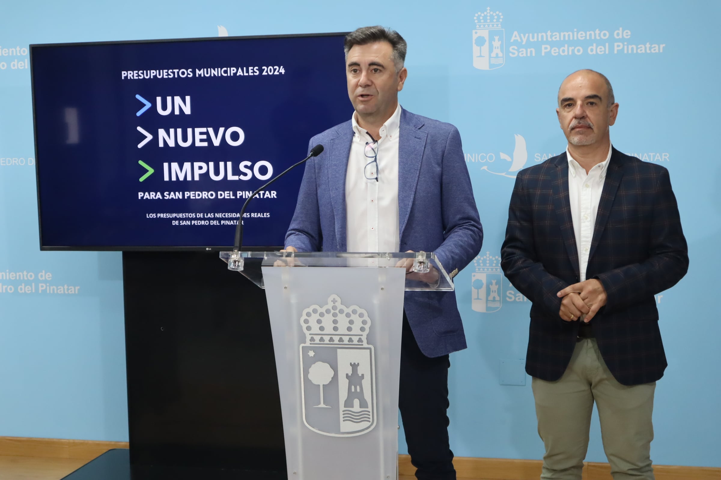 Pedro Javier Sánchez, alcalde de San Pedro del Pinatar, presenta los presupuestos municipales para el año 2024.