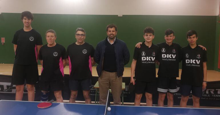 Los jugadores jerezanos Hugo Soto, Manuel Coro y Nicolás Fernandez