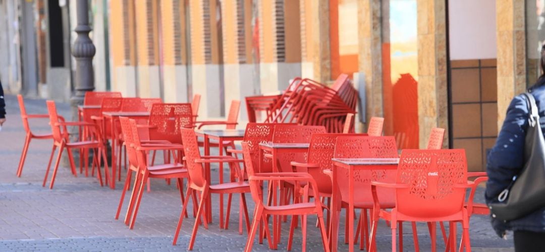 Terraza en una calle de Getafe