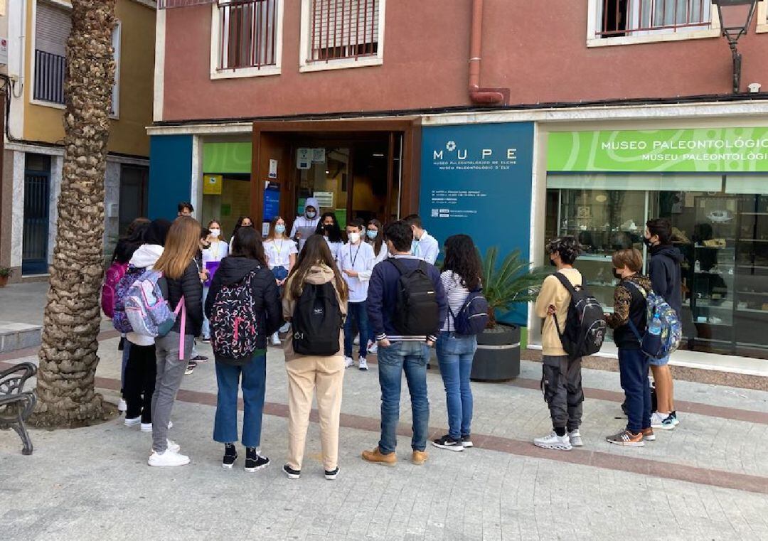 Alumnos del proyecto educativo