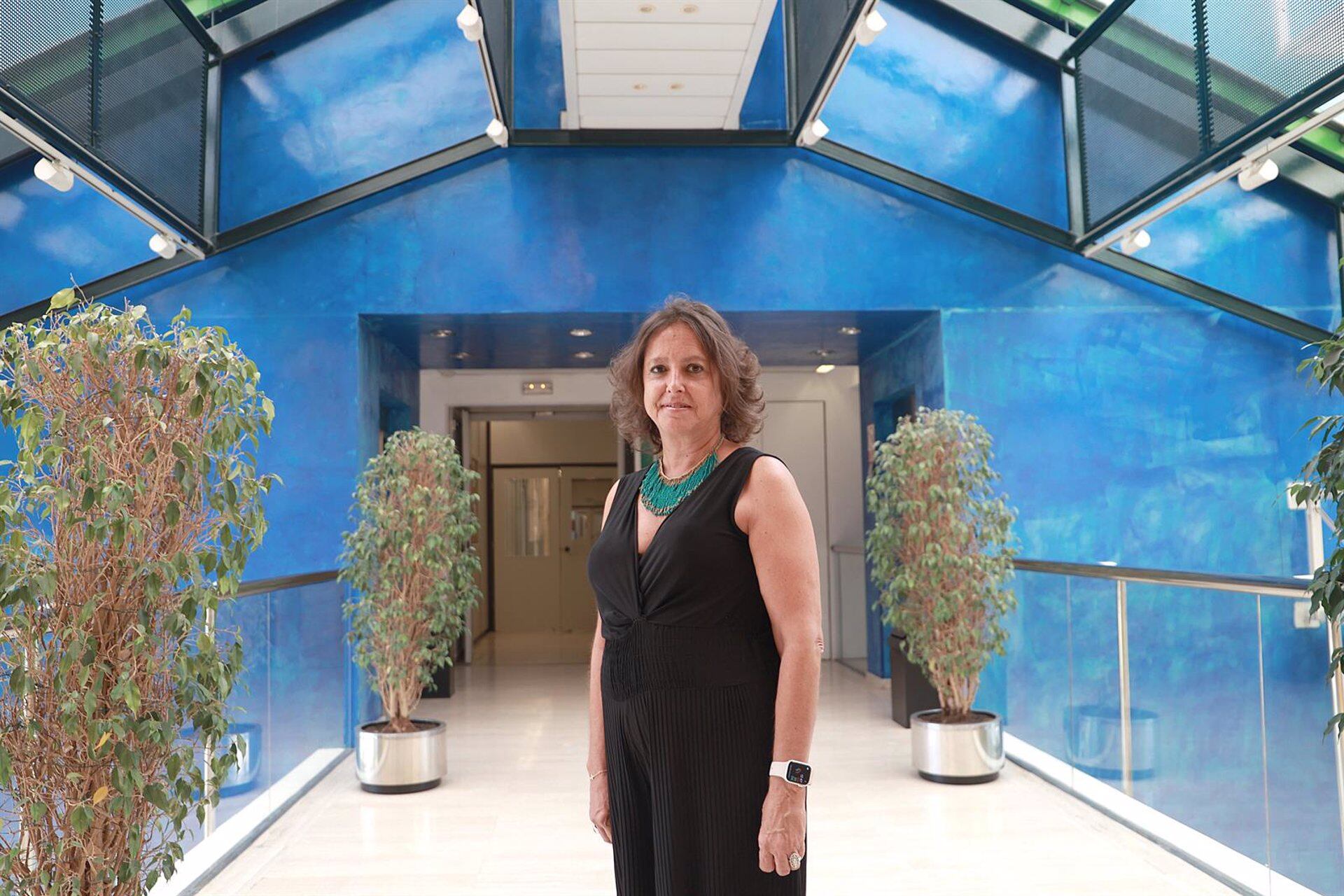 La consejera de Consejera de Salud y Consumo de la Junta de Andalucía, Catalina García, durante la entrevista concedida a Europa Press, a 1 de septiembre de 2023, en Sevilla (Andalucía, España). - Rocío Ruz - Europa Press