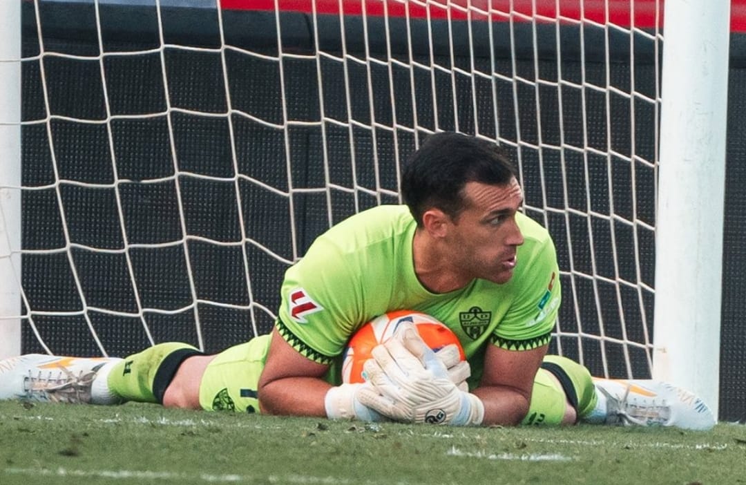 Un capitán de verdad, de los que a cualquier entrenador le gustaría tener en su vestuario.