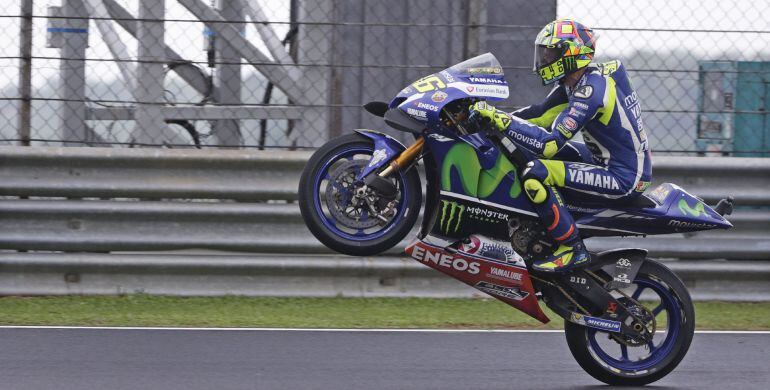 Uno de los caballitos que ha hecho Rossi esta fin de semana en Malasia