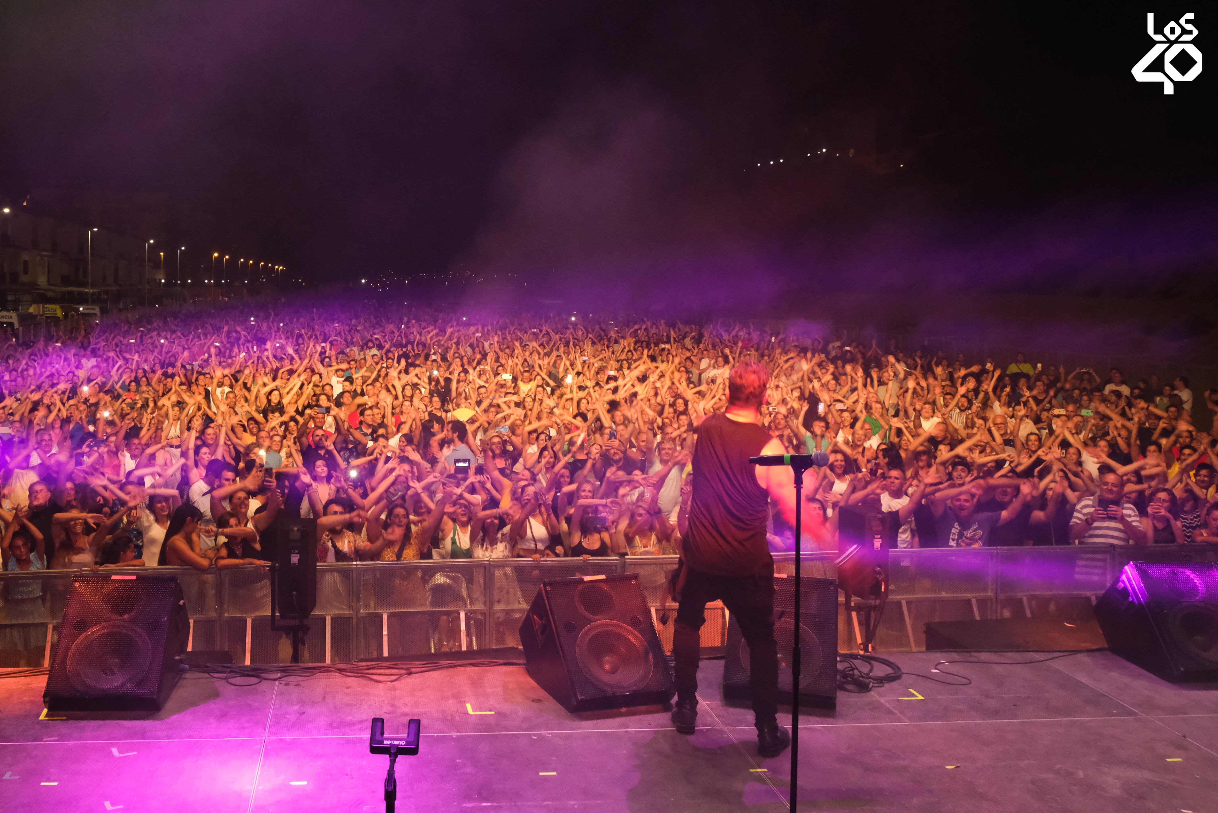 Las canciones de OBK y Belter Souls hicieron cantar y bailar a miles de personas con LOS40 Classic en Puerto de Mazarrón