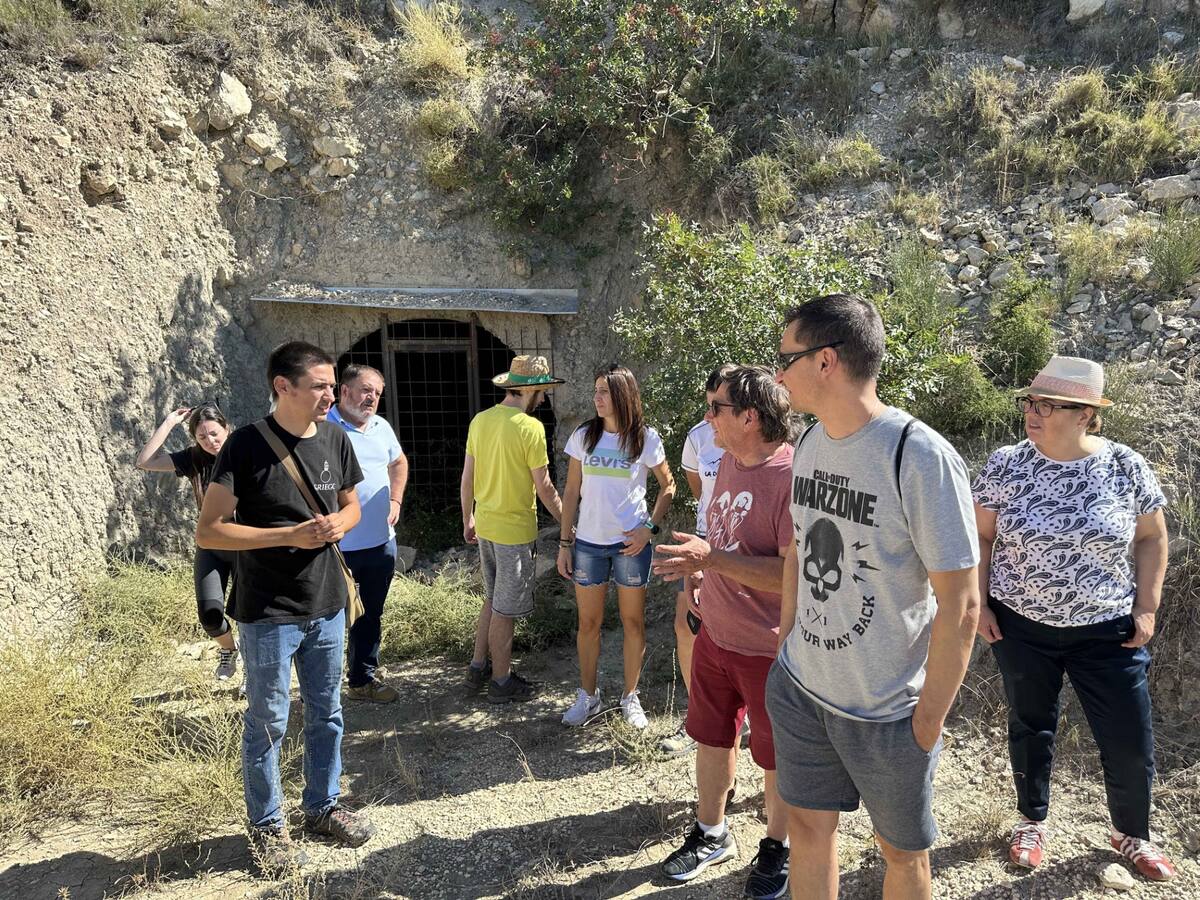 Fonz organiza la última visita guiada a la posición artillera de la Guerra Civil