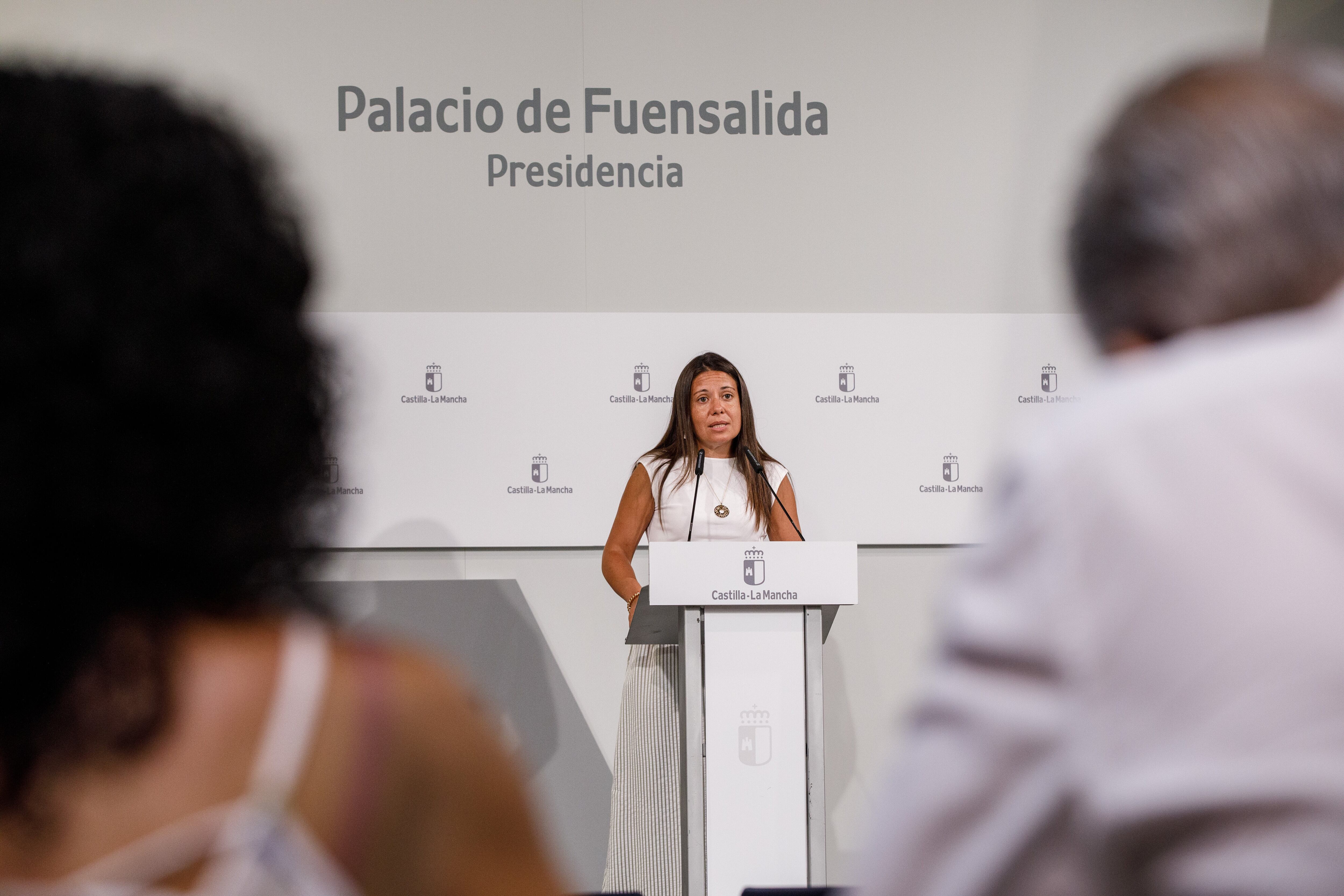 Bárbara García Torijano en su comparecencia tras el Consejo de Gobierno en el Palacio de Fuensalida