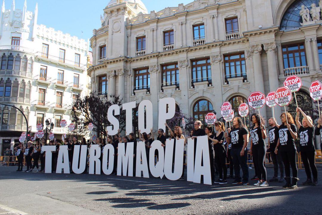 Protesta contra los toros