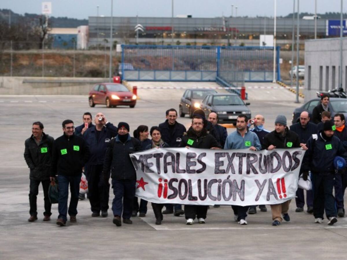 Dos bancos rechazan la oferta del grupo suizo por Metales Extruidos