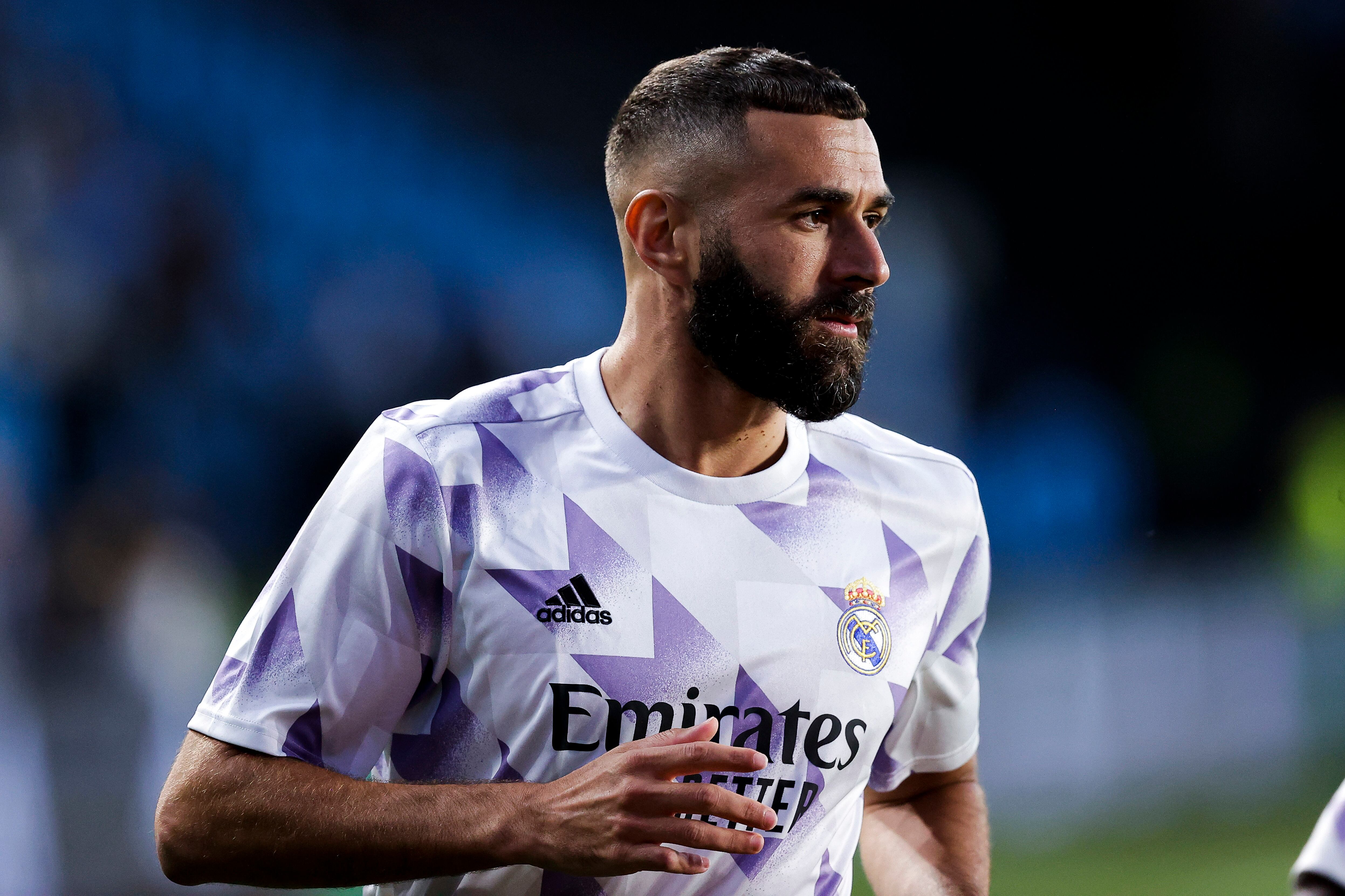 Karim Benzema durante el calentamiento del partido disputado en Balaídos.