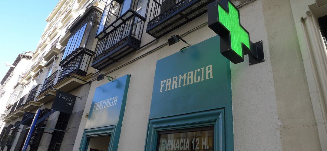 Una farmacia, fachada de farmacia