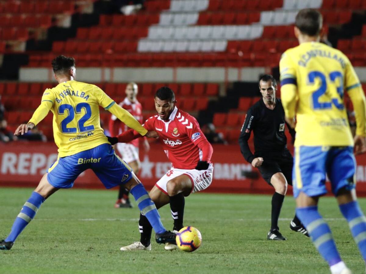 Las Palmas abraza la intrascendencia (1-1)