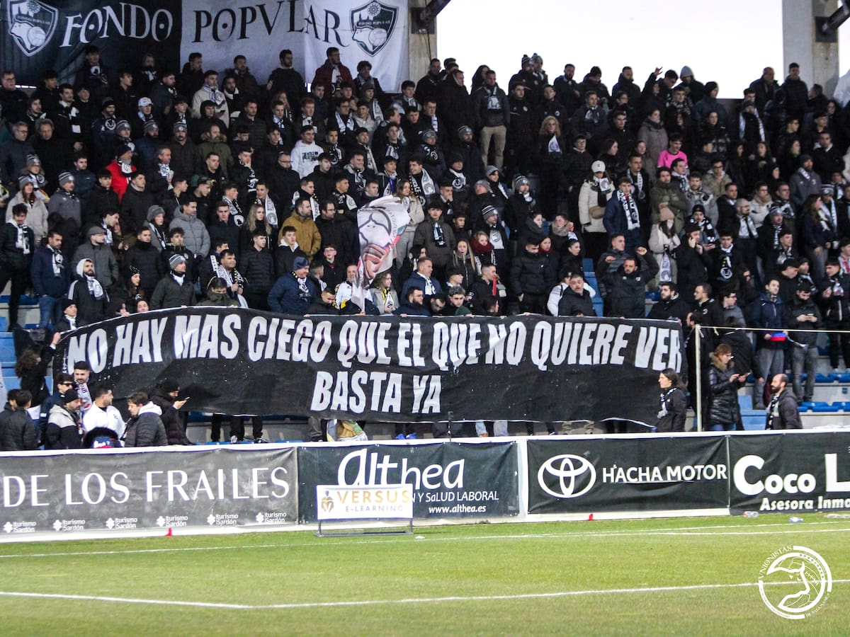 Otra locura de viaje de la afición de Unionistas de Salamanca