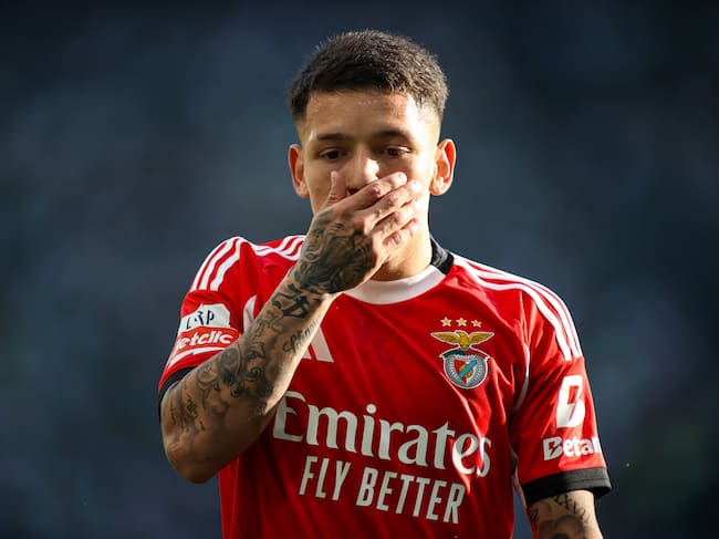 Prestianni durante un partido de la liga portuguesa