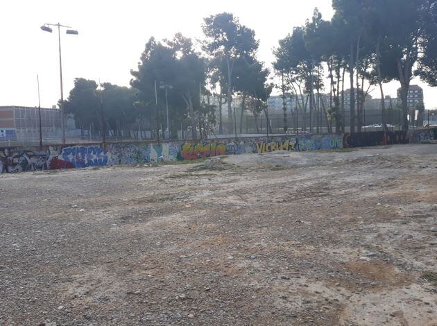 Alguno de los solares que ha limpiado el Ayuntamiento de València