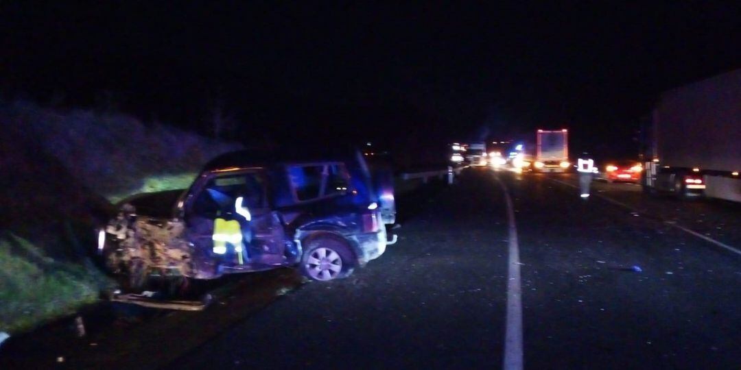 Colisión múltiple en la N-121-A en Olagüe