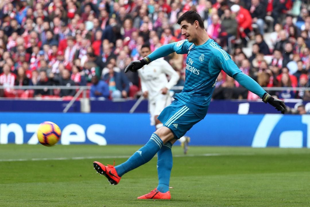 Courtois, durante el partido contra el Atlético. 