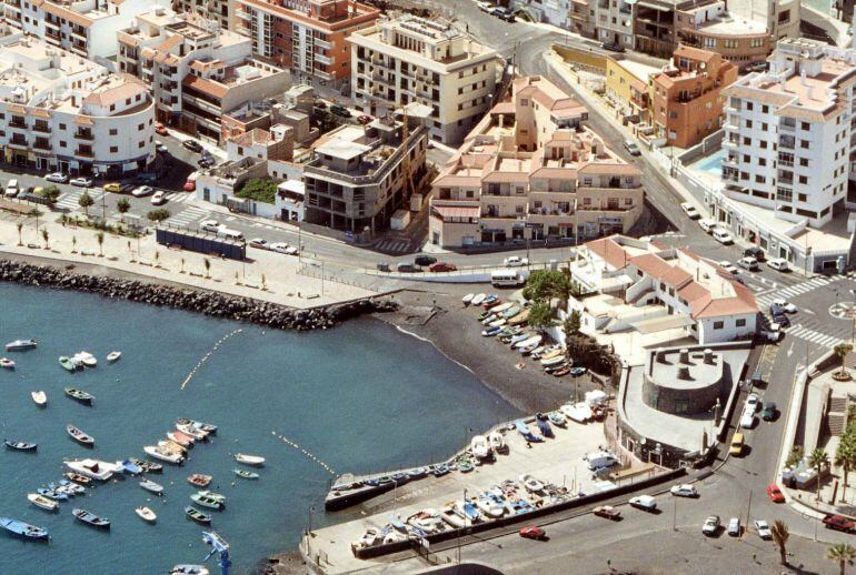 Playa de El Pozo en Candelaria (Tenerife)