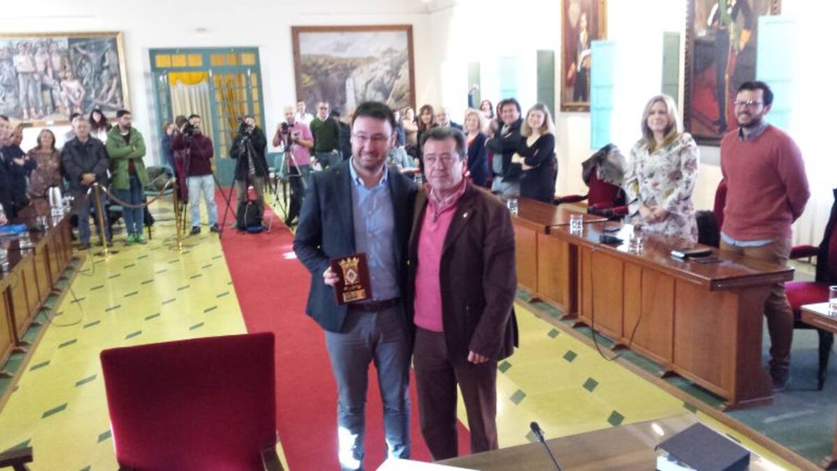 El PSOE sigue creyendo en la moción de censura contra Juan Fernández